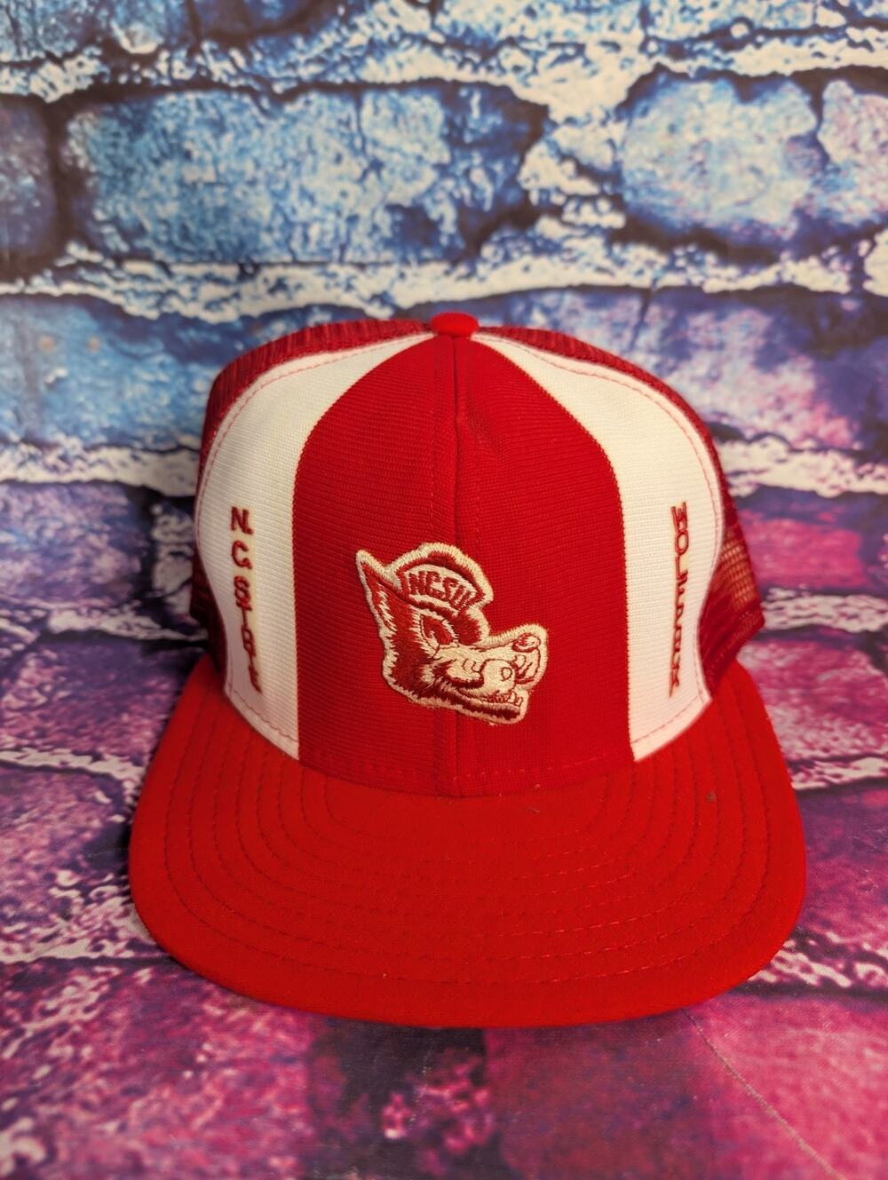 VTG Lucky Stripes NC State University Wolfpack NCAA Trucker Hat Snapback Cap 80s